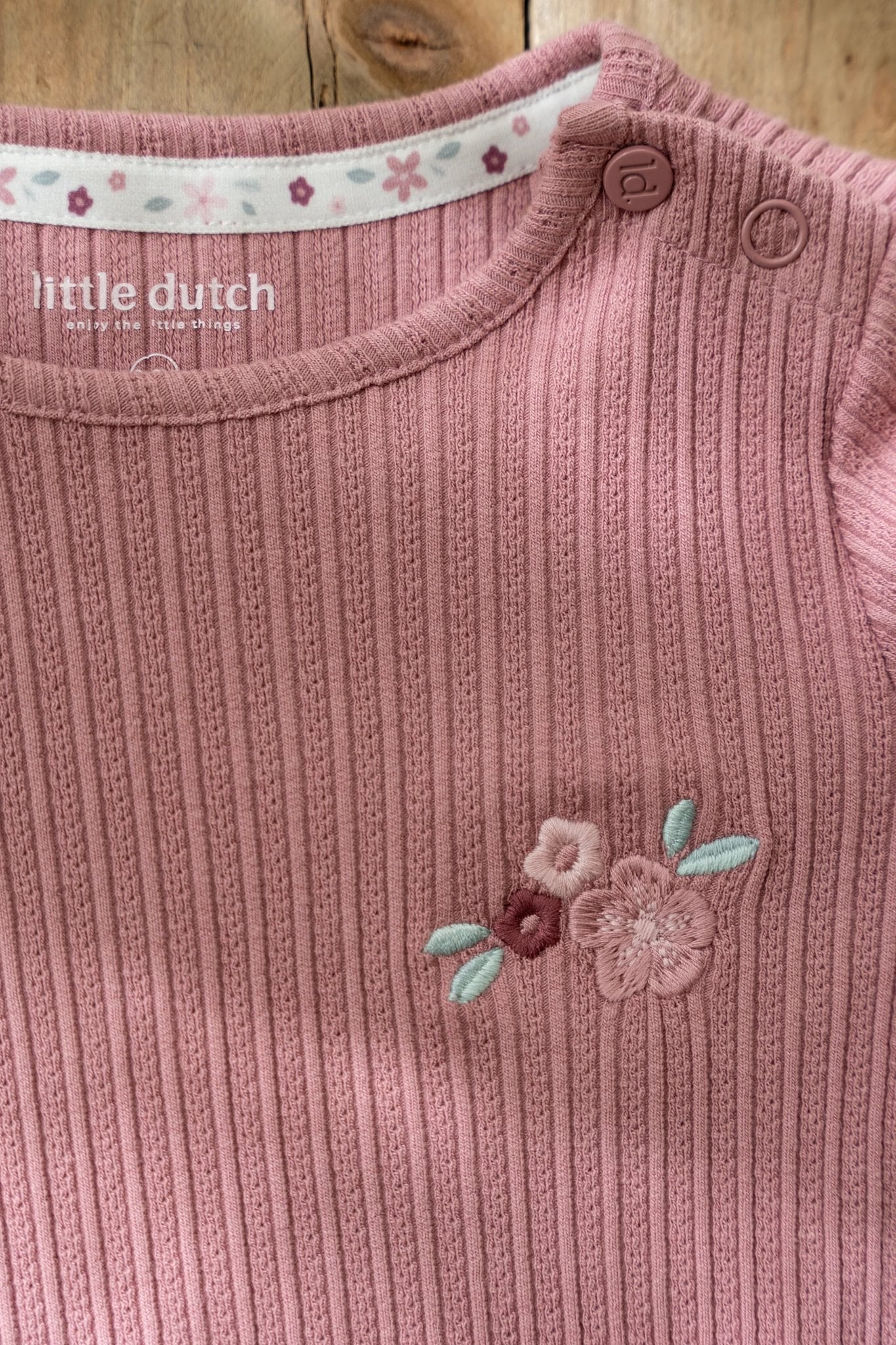 Little Dutch T-shirt Lange Mouwen Uit Biokatoen - Flower/Rouge