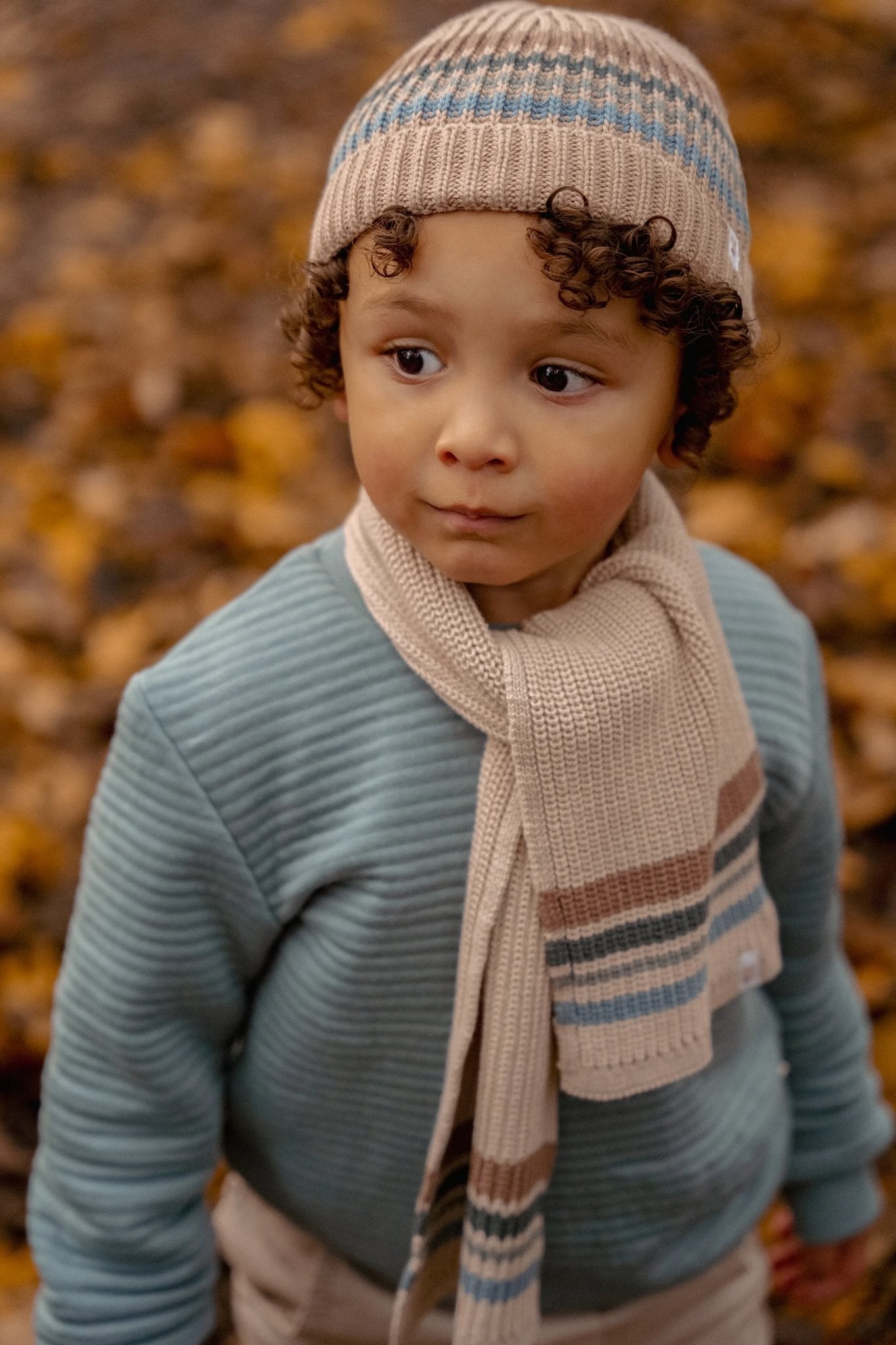 Little Dutch Gebreide Muts Met Gekleurde Strepen - Taupe