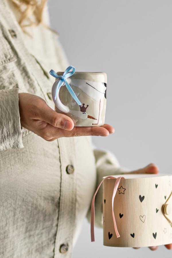 Bloomingville Mini Bambino Mok in Aardewerk - Opdruk Ooievaar