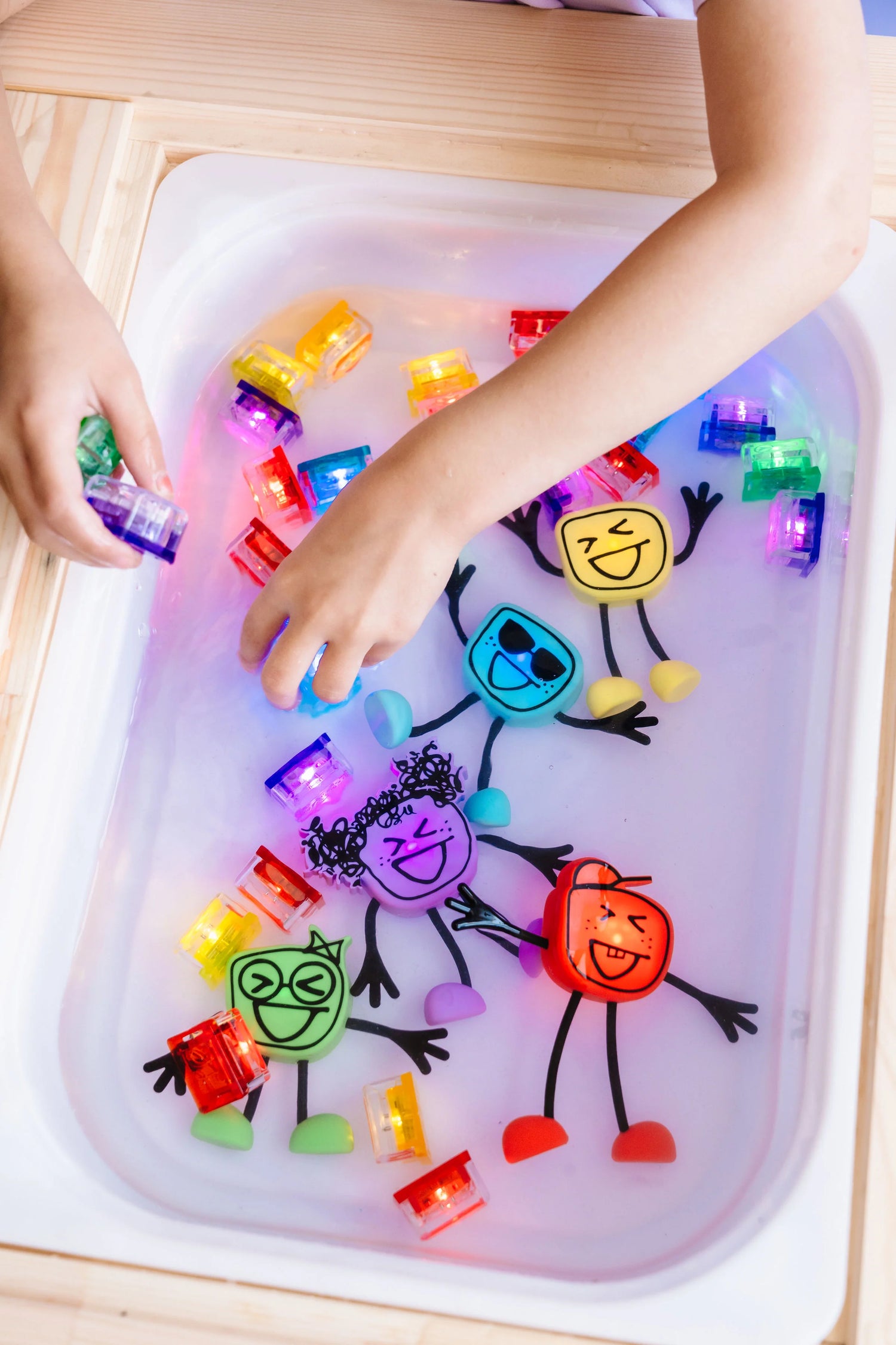 Glo Pals Light Up Cubes 4-pack - Lumi
