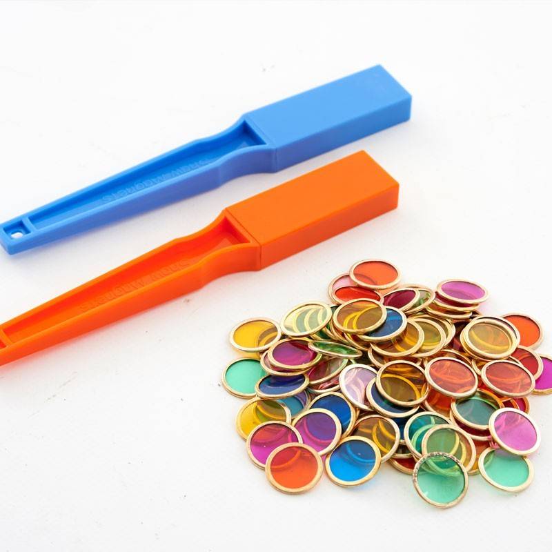 Set Van 2 Magnetische Toverstokken En 100 Gekleurde Muntjes