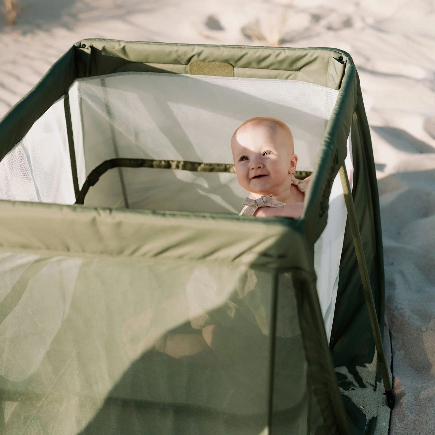 Aeromoov Reisbed Instant Travel Cot voor Baby en Peuter - Green Moss